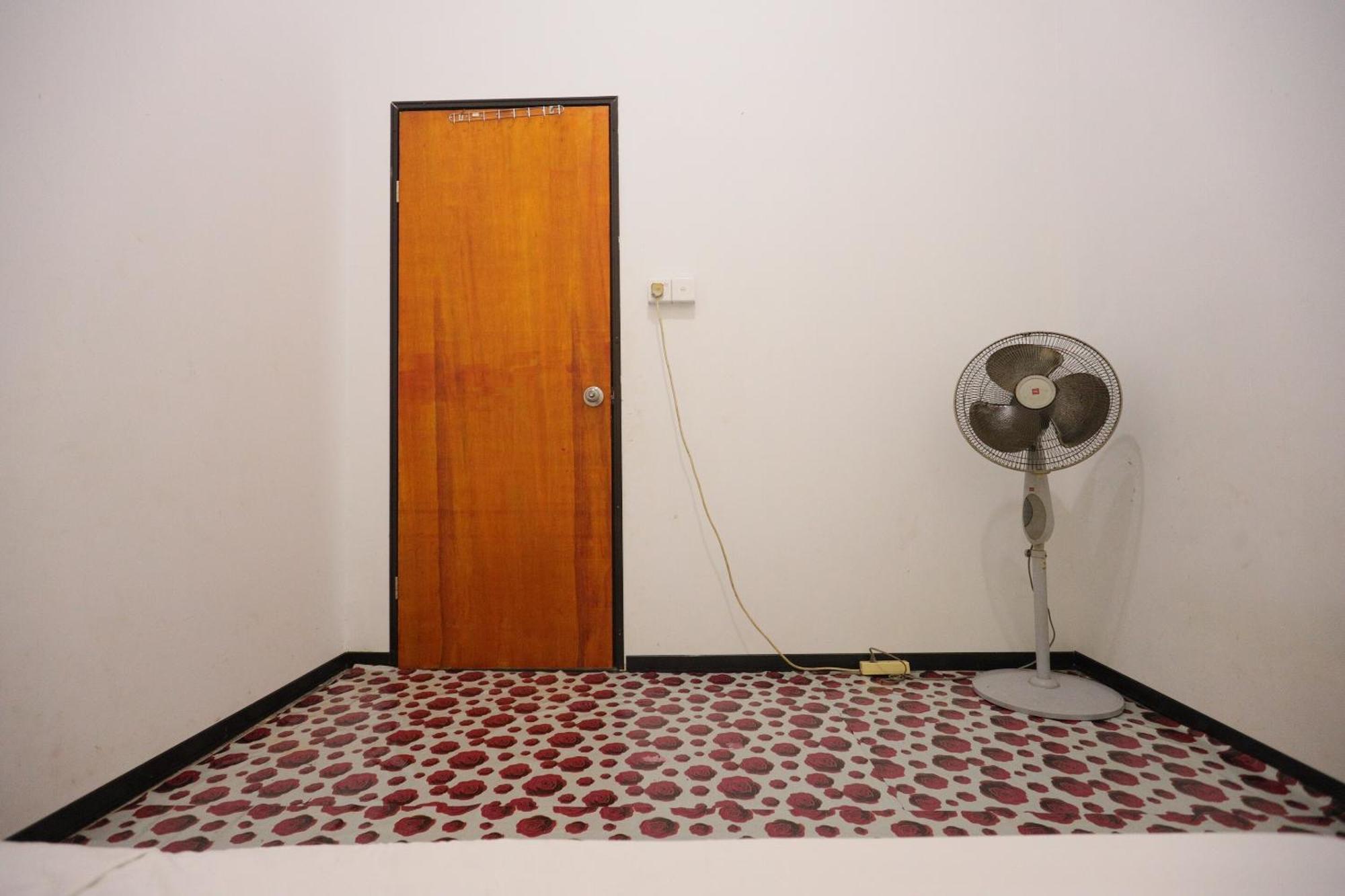 Hotel Spot On 93445 Alfafa Scorpionearnagoya Hill Shopping Mall Batam